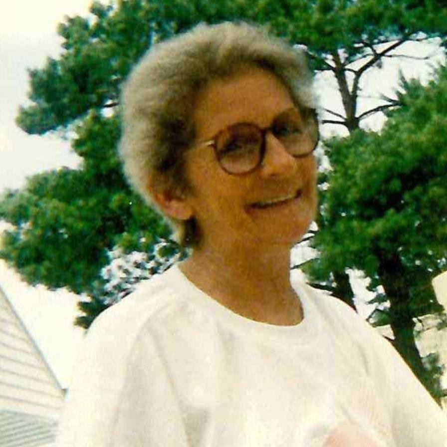 Lois Bierlein